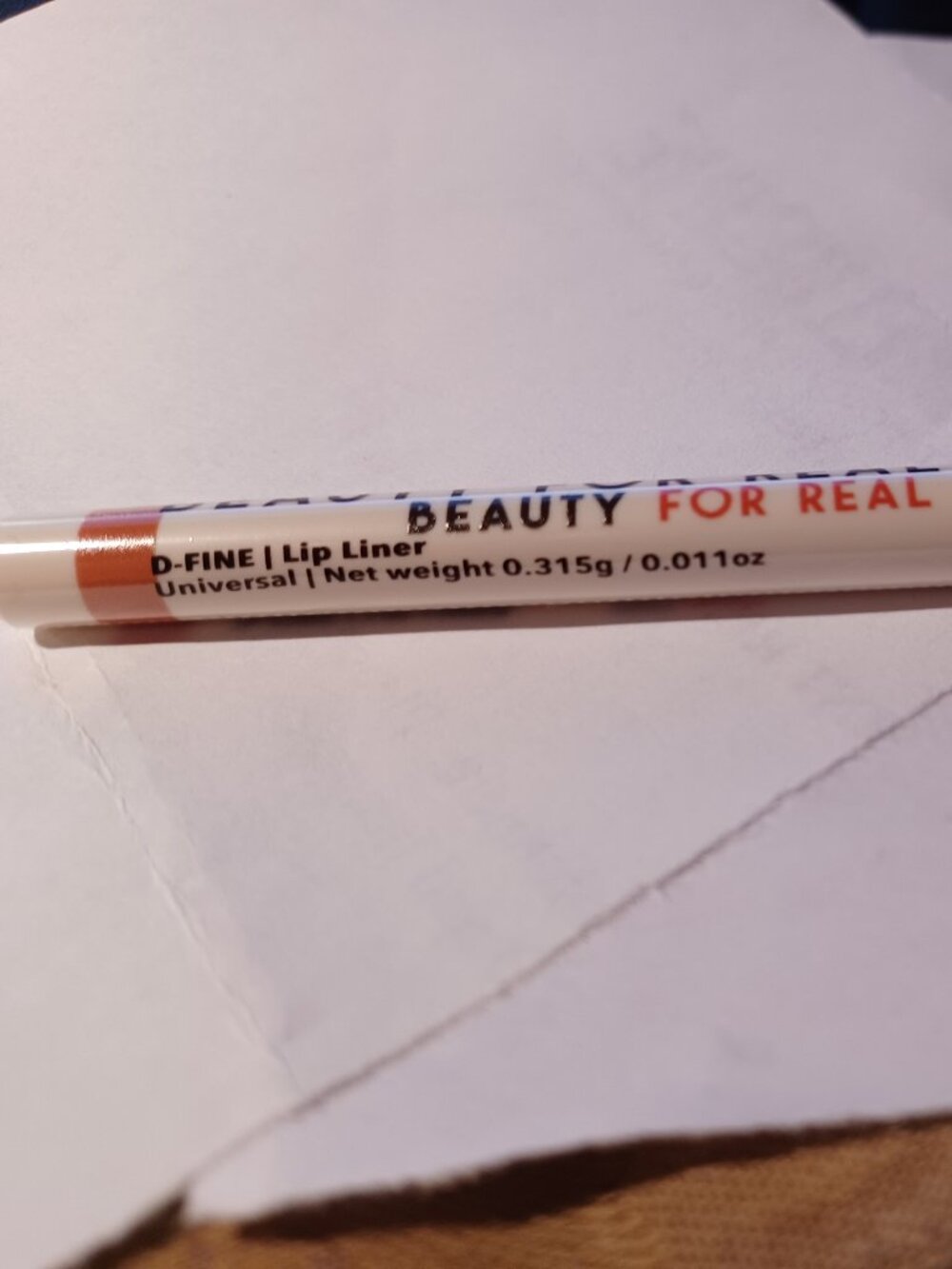 BEAUTY FOR REAL - D-FINE Lip Liner - Picture 3 of 4